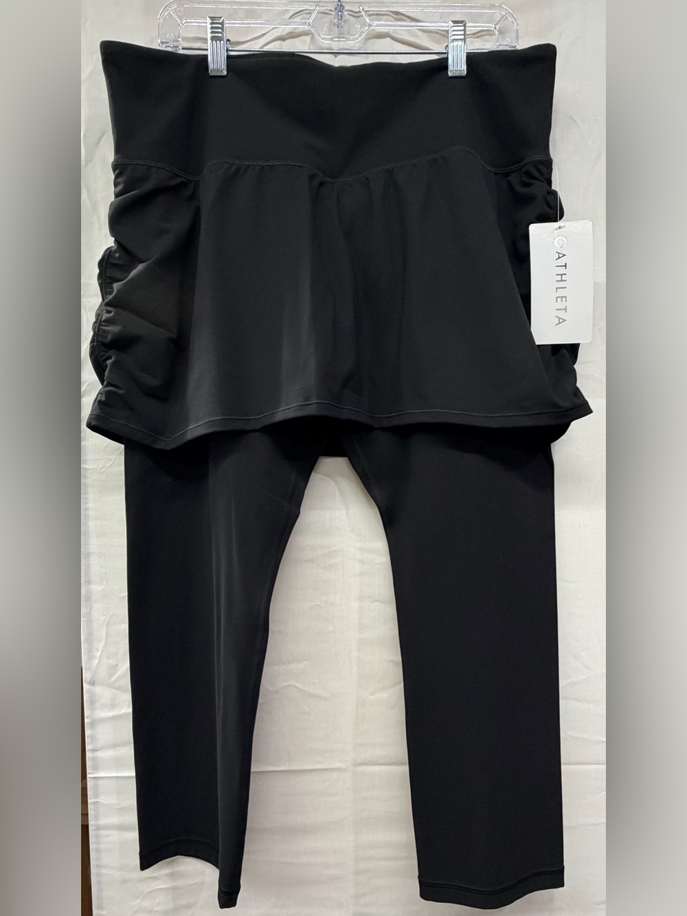 Athleta Elation 2-in-1 Skirted Capri Leggings Black Women’s XL Tall Active Wear